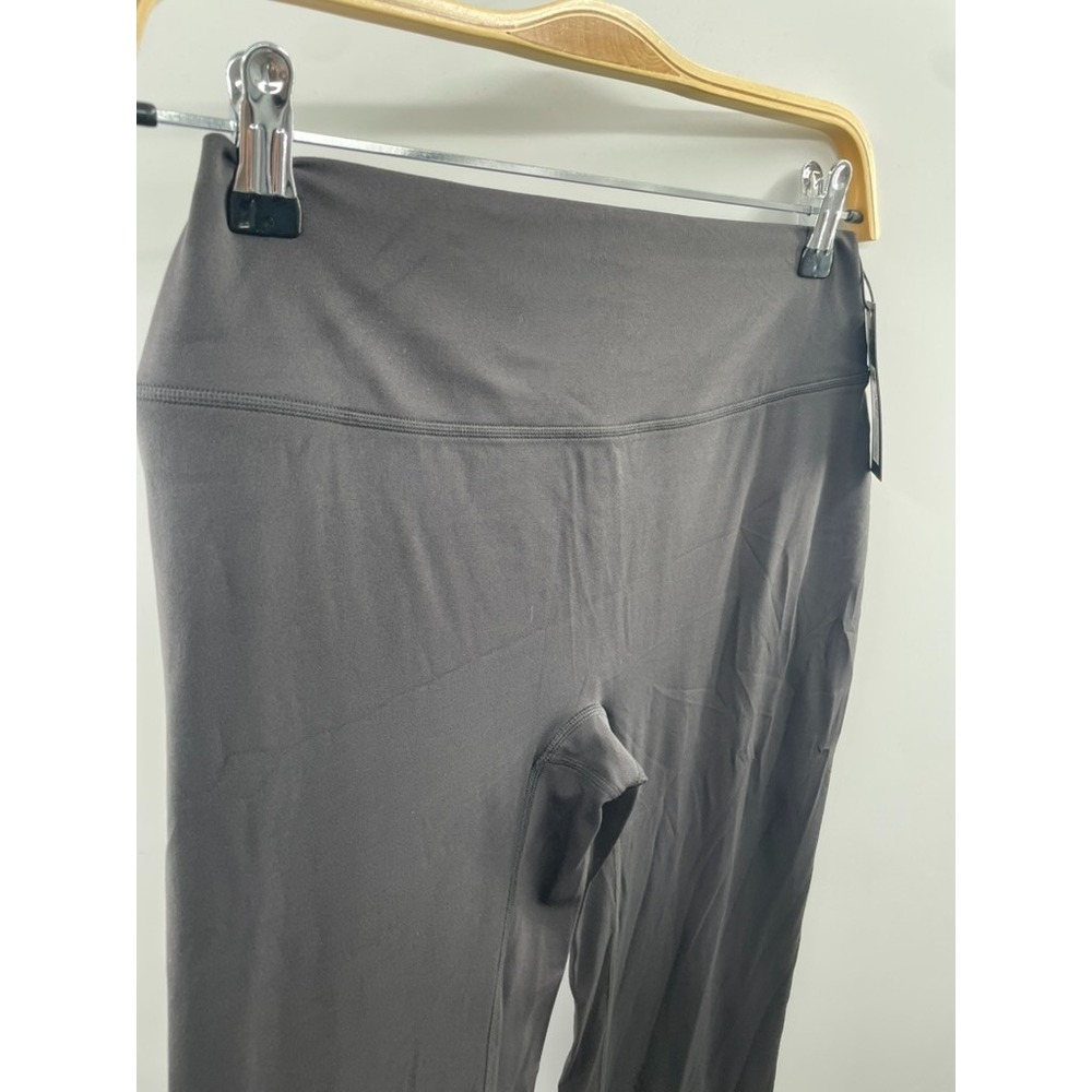 NWT Oner Active Softmotion Flared Bottom Leggings… - image 7